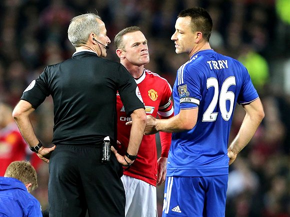 表现起伏较 表现起伏较