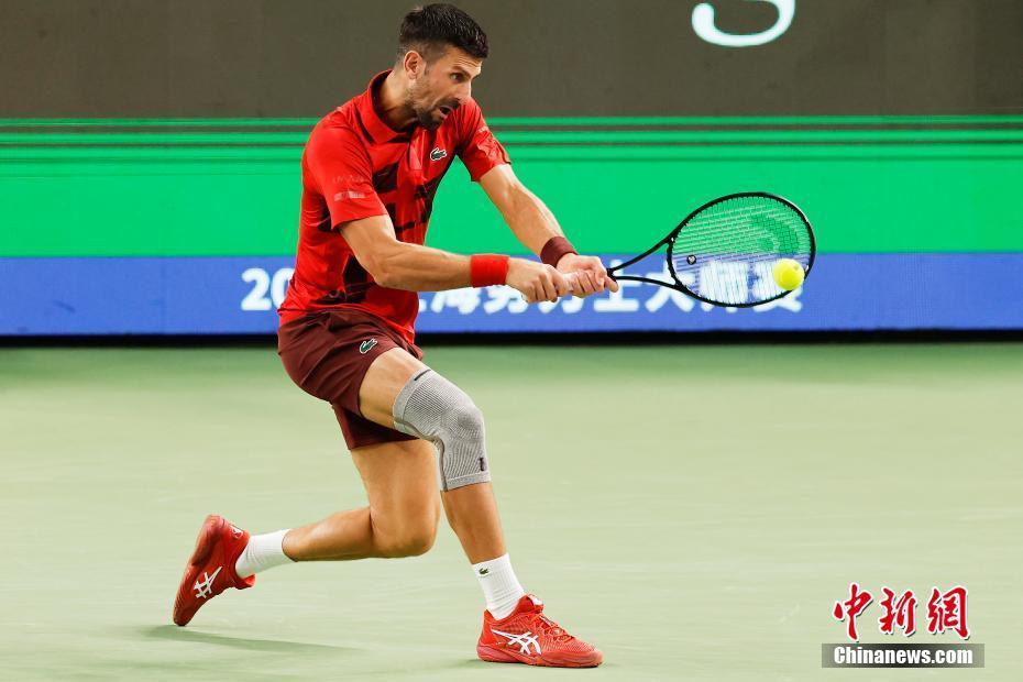 场上场下持 场上场下持