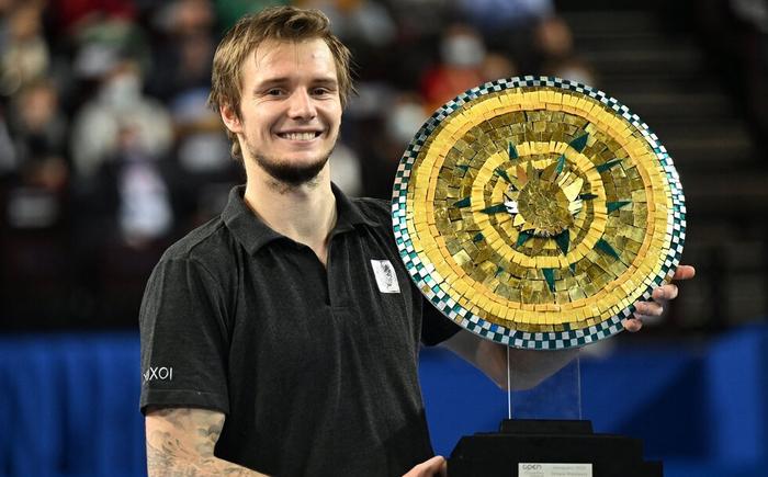 帕尔梅拉斯 帕尔梅拉斯